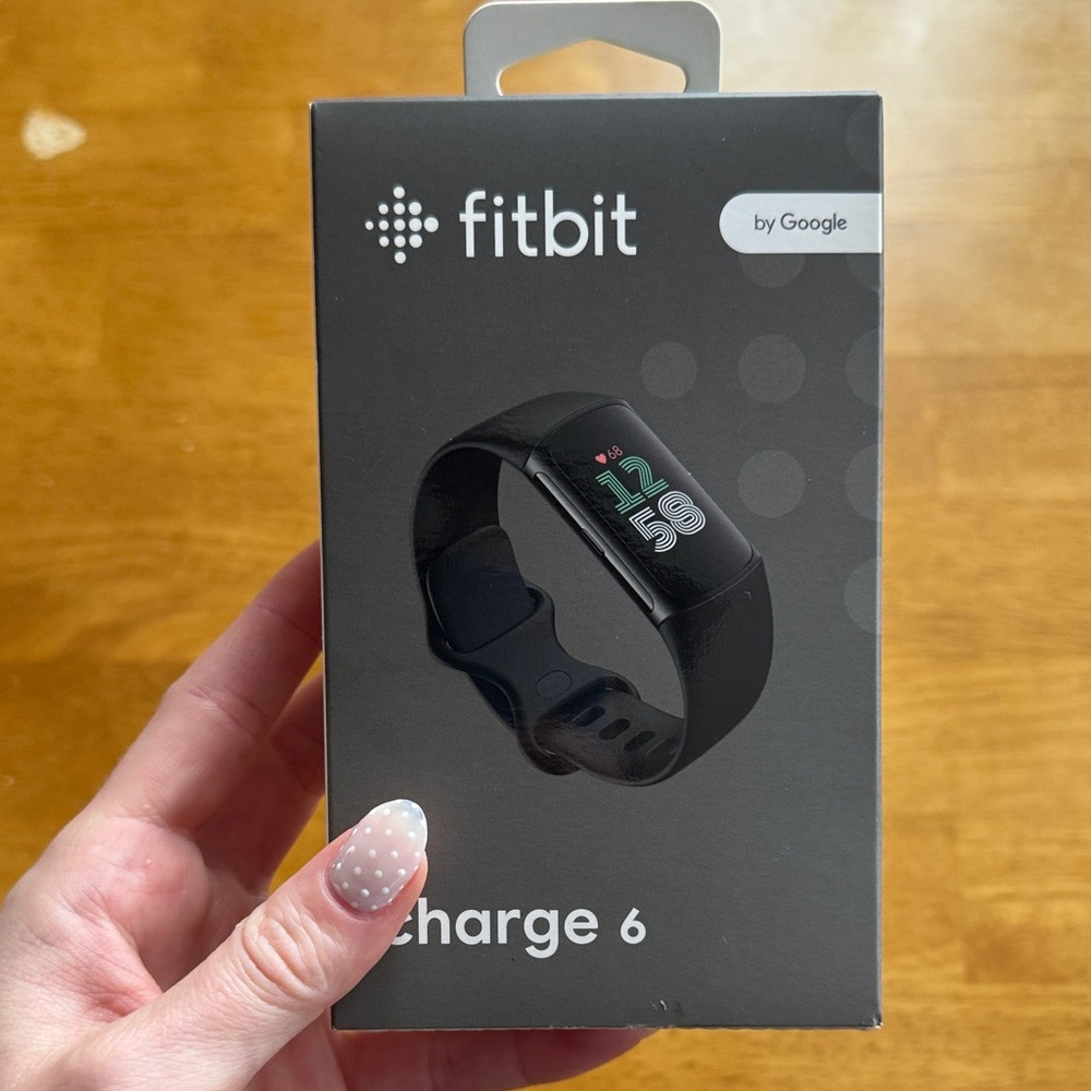 Fitbit Charge 6 Black Smartwatch NEW UNOPENED